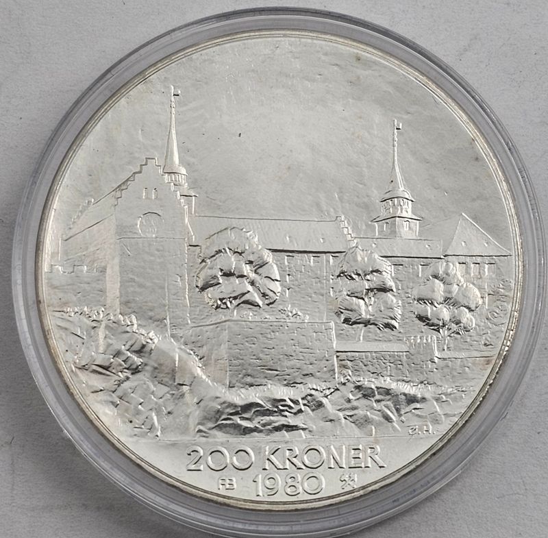 200 kr 1980 kv. 0 i plast kapsel